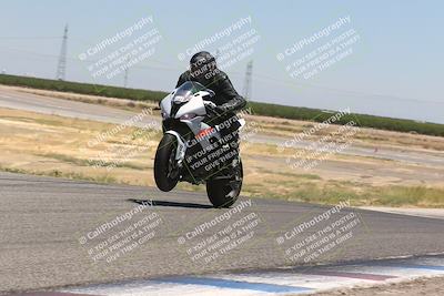 media/Jun-16-2024-Lets Ride (Sun) [[4ae6dd1f02]]/Group B/1220pm (Wheelie Bump)/